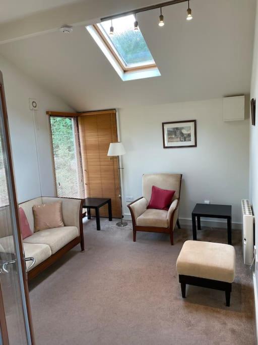 Self Catering Apartment At Beechwalk House. 恩尼斯凯里 外观 照片